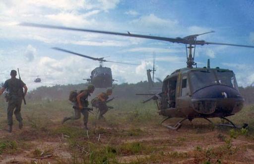 Battlefield: Bad Company 2 Vietnam - Bell UH-1 Iroquois