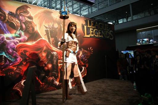 Лига Легенд - Косплей по LoL на PAX East 2012